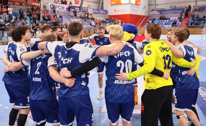 GER HBL2 2026–2027 Season: VfL Potsdam vs. EULEN Ludwigshafen, September 19, 2026, MBS Arena, Potsdam: Celebrations over the home victory; VfL Potsdam is currently leading the 2nd Handball Bundesliga; dance of joy; emotion