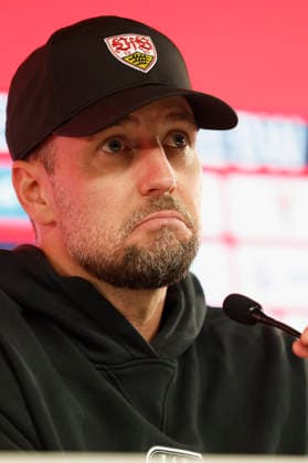 Pictured: Coach Sebastian Hoeness of VfB Stuttgart, press conference, September 19, 2026, VfB Stuttgart vs. Borussia Dortmund, Bundesliga 1, Matchday 4, Germany, Stuttgart, MHP Arena, DFL regulations prohibit any use of photographs as image sequences and or quasi-video Copyright: HMBxMedia xJulienxBecker