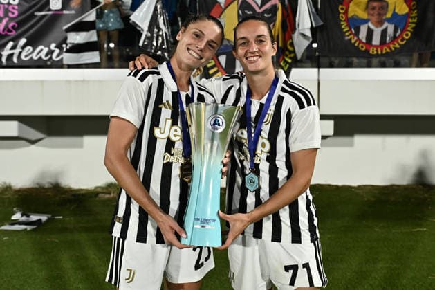 Mp Viareggio 19 09 2026 - finale WomenÕs Cup femminile Juventus-Roma foto Matteo Papinii Image nella foto: Cecilia Salvai-Martina Lenzini 