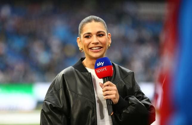 September 19, 2026, xcex, GER, Hamburg, Volksparkstadion, Bundesliga 1, 2026–2027 season, Matchday 4, HSV, FC, Hamburger SV vs. 1. FC Köln, Jana Wosnitza (host), Sky. DFL regulations prohibit any use of photographs as image sequences and or quasi-video.