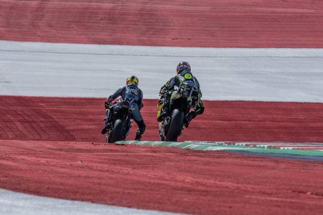 MotoGP Of Austria - Qualifying Fermin Aldeguer (BK8 Gresini Racing MotoGP) and Ai Ogura (SuperFile Trackhouse MotoGP Team) during the qualifying session of the Austrian MotoGP Grand Prix at the Red Bull Ring race track in Spielberg, Austria, on September 19, 2026. Spielberg Austria  Copyright: xFabioxAvernax originalFilename:averna-practice260919_npSVB.jpg