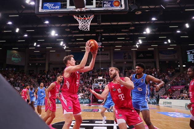 Patrick Heckmann, Melvin Jostmann: Telekom Baskets Bonn vs. Veolia Towers Hamburg, Matchday 1 of the 2026–27 Season