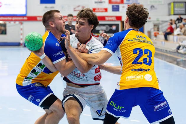 September 19, 2026, xovx, Handball, Men s Regional League, TV Hüttenberg II vs. HSG Bretzenheim Wallau Massenheim; Lennard Beer (HSG Breckenheim Wallau Massenheim), Mats Strödter (TV Hüttenberg II), Lukas Kummerer, HSG Breckenheim Wallau Massenheim, Hüttenberg Sports Center, Hesse, Germany, DE