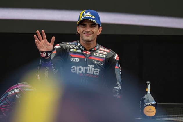 MOTO - MOTO GP - AUSTRIA GRAND PRIX 2026 MARTIN Jorge (spa), Aprilia Racing, Aprilia RS-GP26, portrait, celebrating his win in Sprint Race during the 2026 MotoGP Qatar Grand Prix of Austria, on the Red Bull Ring, from September 18 to 20, 2026 in Austria, Spielberg - SpielbergAustria  Copyright: xGIGIxSOLDANOx