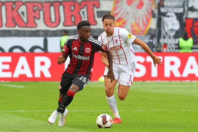 Frankfurt, Germany, September 19, 2026, Bundesliga 1, 2026–2027 Season, Matchday 4: Eintracht Frankfurt vs. SC Freiburg. Pictured from left in a tackle: Noel Aseko (Frankfurt) vs. Derry Scherhant (SCF). DFL and DFB regulations prohibit any use of photographs as image sequences and or quasi-video. Deutsche Bank Park Hessen Copyright: xFotostandx xRacochax