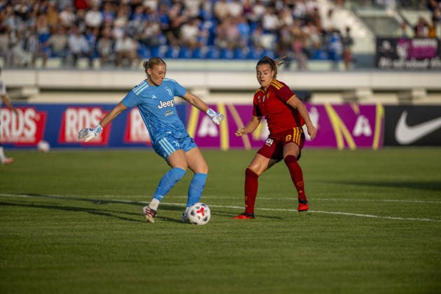 IPA88735214 - Kaileigh Van Dooren and Larissa Rusek during the Final—Juventus FC vs. AS Roma, Serie A Women s Cup in Viareggio (LU), Italy, September 19, 2026  Copyright: xJacopoxCane IPAxSportx xx IPA88735214