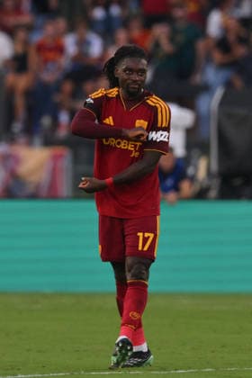 SOCCER - Serie A - AS Roma vs. Inter - FC Internazionale Photo by IPA ABACAPRESS.COM88719281 - Manu Kone of Roma celebrates scoring a goal to make the score 2-0 during the Serie A Enilive soccer match between Roma and Inter at the Olimpico Stadium on September 19, 2026, in Rome, Lazio. During the AS Roma vs. Inter - FC Internazionale Italian Serie A soccer match in Rome, Italy, on September 19, 2026 Rome Italy  Copyright: xIPAxSport ABACAx