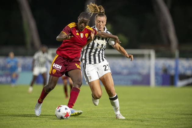 IPA88735300 - Shukurat Oladipo and Federica D Auria during the Final—Juventus FC vs. AS Roma, Serie A Women s Cup in Viareggio (LU), Italy, September 19, 2026  Copyright: xJacopoxCane IPAxSportx xx IPA88735300