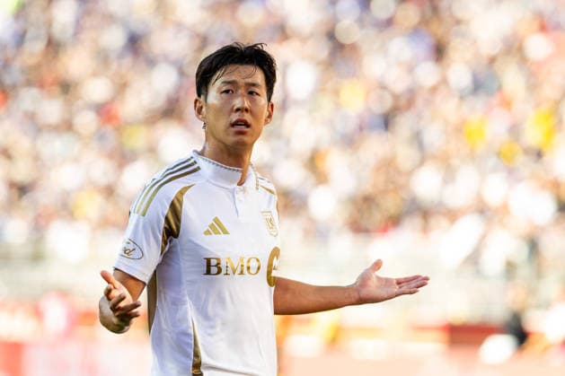 SANTA CLARA, CA - SEPTEMBER 19: Son Heung-Min 7 of the Los Angeles Football Club celebrates a goal in the first half of an MLS, Fussball Herren, USA match against the San Jose Earthquakes on September 19, 2026 at Levi s Stadium in Santa Clara, CA. (Photo by Matthew Huang Icon Sportswire) SOCCER: SEP 19 MLS San Jose Earthquakes vs Los Angeles Football Club EDITORIAL USE ONLY Icon260919009