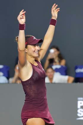 Guadalajara Open tennis tournament Iva Jovic of the USA celebrates upon defeating Peyton Stearns of the USA during the final of the Guadalajara Open tennis tournament in Guadalajara, Mexico, 19 September 2026. Guadalajara Mexico  Copyright: xFranciscoxGuascox