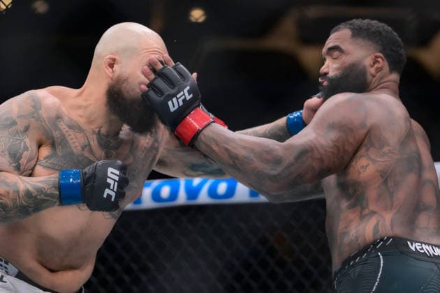 September 19, 2026, Los Angeles, California, USA: SEAN SHARAF defeated GABLE STEVESON by KO (left hand) at 0:12 of Round 1 during UFC 331 at the Crypto.com Arena in Los Angeles Los Angeles USA - ZUMAo117 20260919_zsp_o117_026 Copyright: xMikaelxOnax