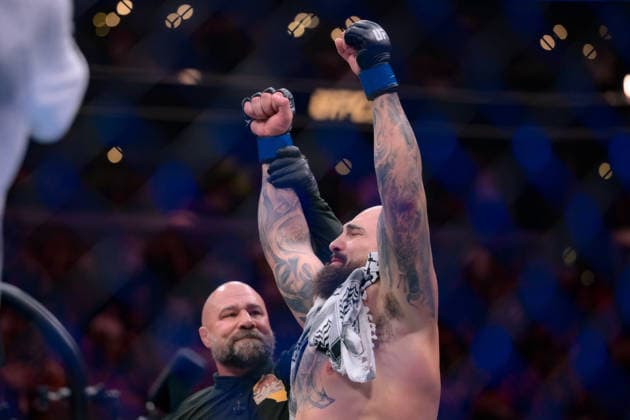 September 19, 2026, Los Angeles, California, USA: SEAN SHARAF defeated GABLE STEVESON by KO (left hand) at 0:12 of Round 1 during UFC 331 at the Crypto.com Arena in Los Angeles Los Angeles USA - ZUMAo117 20260919_zsp_o117_036 Copyright: xMikaelxOnax