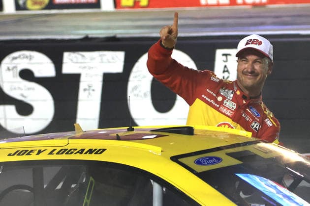 BRISTOL, TN - SEPTEMBER 19: Joey Logano ( 22 Team Penske Shell-Pennzoil Ford) celebrates after winning the NASCAR, Motorsport, USA Cup Series Playoffs Bass Pro Shops Night Race on September 19, 2026 at Bristol Motor Speedway in Bristol, TN. (Photo by Jeff Robinson Icon Sportswire) AUTO: SEP 19 NASCAR Cup Series Playoffs Bass Pro Shops Night Race EDITORIAL USE ONLY Icon26091921420