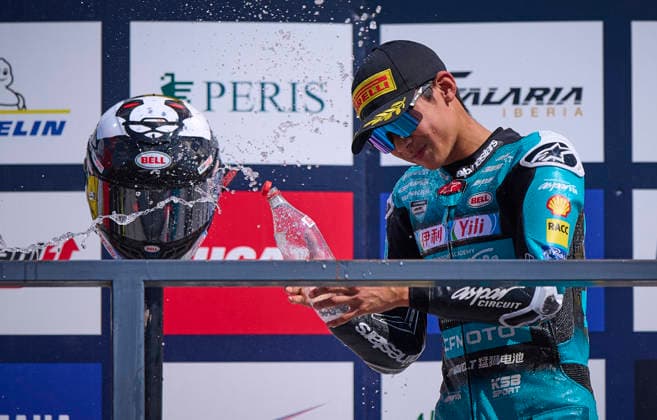(260920) -- NAVARRA, Sept. 20, 2026 -- CFMOTO Aspar s rider Sun Shengbo of China celebrates at the podium after winning the race 1 of the ESBK Talent category at the 2026 Spanish Superbike Championship Navarra in Navarra, Spain, Sept. 19, 2026. (Photo by Xinhua) (SP)SPAIN-NAVARRA-ESBK TALENT-RACE 1 PabloxMorano 