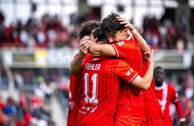 SOCCER REGIONAL LEAGUE NORTHEAST 2026–2027 SEASON, MATCHDAY 10: FC ROT WEISS ERFURT vs. FC ERZGEBIRGE AUE ** FOR EDITORIAL USE ONLY ** FOR EDITORIAL USE ONLY ** p September 19, 2026 Erfurt Soccer Regional League Northeast Matchday 10, 2026–2027 Season, Steigerwaldstadion: FC Rot-Weiss Erfurt vs. FC Erzgebirge Aue, 2–2. Pictured: Dustin Forkel, No. 17, of FC Rot-Weiss Erfurt celebrates after the goal that made it 2–1. Team: Germany, Thuringia, Erfurt. Copyright SaschaxFromm Copyright: SaschaxFromm doc87ofvos8er8a8h7rolu ,EDITORIAL USE ONLY Copyright: SaschaxFromm