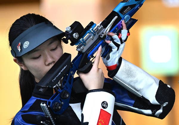 (260920) -- NAGOYA, Sept. 20, 2026 -- Du Yuchen of team China reacts during the 10m air rifle women team final of shooting at the 20th Asian Games Aichi-Nagoya 2026 in Toyota of Aichi Prefecture, Japan, Sept. 20, 2026. ) (SP)JAPAN-NAGOYA-ASIAN GAMES-SHOOTING-10M AIR RIFLE WOMEN TEAM LiuxLei 