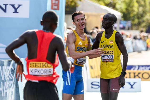 September 20, 2026: Andreas Almgren of Sweden and Joshua Cheptegei of Uganda after the Copenhagen Half Marathon at the World Athletics Road Running Championships on September 20, 2026 in Copenhagen. Photo by Mathilda Schuler, BILDBYRAN, code MA MA1036. athletics, friidrott, World Athletics Road Running Championships, Copenhagen Half Marathon 2026, BBENG Half Marathon  Copyright: MATHILDAxSCHULER BB260920MA052