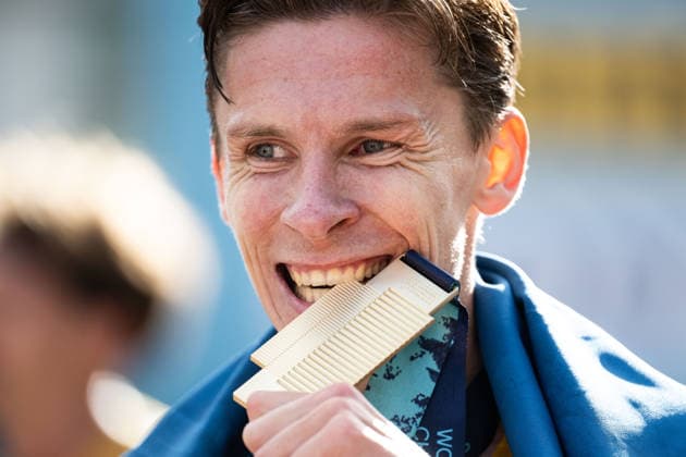 September 20, 2026: Andreas Almgren of Sweden celebrates after the Copenhagen Half Marathon at the World Athletics Road Running Championships on September 20, 2026 in Copenhagen. Photo by Mathilda Schuler, BILDBYRAN, code MA MA1036. athletics, friidrett, World Athletics Road Running Championships, Copenhagen Half Marathon 2026, BBENG, half marathon, celebration Copyright: MATHILDAxSCHULER BB260920MA053
