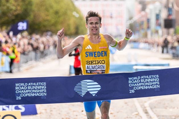 September 20, 2026: Andreas Almgren of Sweden celebrates after the Copenhagen Half Marathon at the World Athletics Road Running Championships on September 20, 2026 in Copenhagen. Photo by Mathilda Schuler. BILDBYRAN code MA MA1036. athletics, world athletics road running championships, Copenhagen Half Marathon 2026, BBENG Half Marathon, celebration  Copyright: MATHILDAxSCHULER BB260920MA057