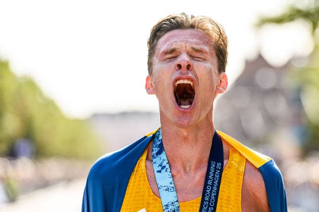 September 20, 2026: Andreas Almgren of Sweden celebrates after the Copenhagen Half Marathon at the World Athletics Road Running Championships on September 20, 2026 in Copenhagen. Photo by Mathilda Schuler, BILDBYRAN, code MA MA1036. track and field, athletics, friidrett, World Athletics Road Running Championships, Copenhagen Half Marathon 2026, BBENG Half Marathon, celebration Copyright: MATHILDAxSCHULER BB260920MA066