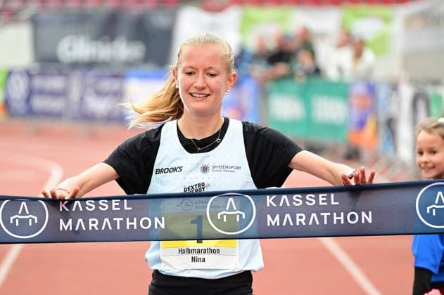 September 20, 2026 xkhx Kassel Kassel Marathon 2026 Half Marathon (Men and Women): Yellow (Half), Red (Marathon), Green (Relay); Nina Reuther at the finish line