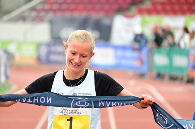 September 20, 2026 xkhx Kassel Kassel Marathon 2026 Half Marathon (Men and Women): Yellow (Half), Red (Marathon), Green (Relay); Nina Reuther at the finish line