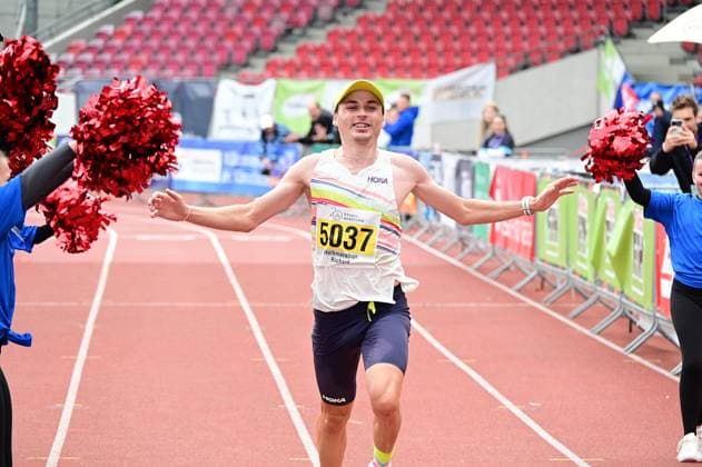 September 20, 2026 xkhx Kassel Kassel Marathon 2026 Half Marathon (Men and Women): Yellow (Half), Red (Marathon), Green (Relay); Richard Vogelsang at the finish line