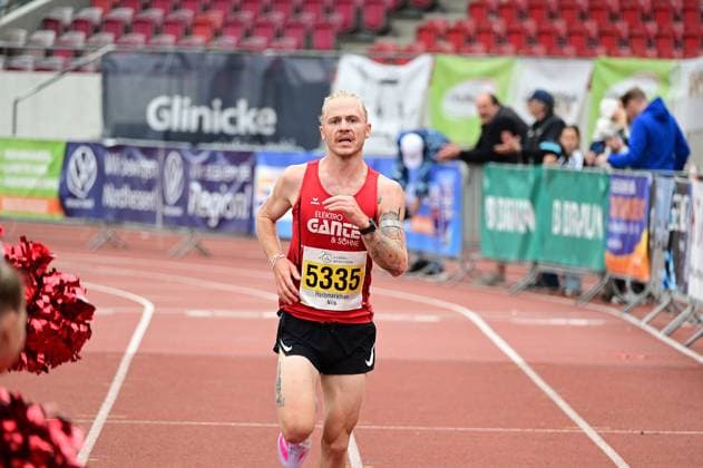 September 20, 2026 xkhx Kassel Kassel Marathon 2026 Half Marathon Men and Women Yellow Half, Red, Marathon, Green Relay Nils Wolkonski at the finish line