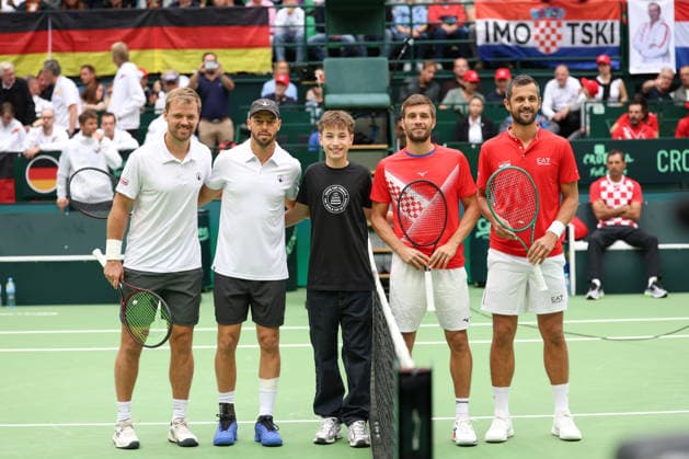 Kevin Krawietz, Tim Puetz, Men’s Doubles, Davis Cup Germany vs. Croatia, Heristo Arena, Halle, Westphalia, Germany; from left: Team Germany, Team Croatia—Nikola Mektic, Mate Pavic—Tennis Davis Cup 20026, Heristo Arena, Halle, North Rhine-Westphalia, Germany, September 20, 2026 Copyright: xJuergenxHasenkopfx