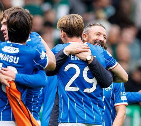 20.09.2026 Celtic v Rangers: Derek M.cInnes with his players at full time  Copyright: xWilliexVassx NINTCHDBPICT001109871940