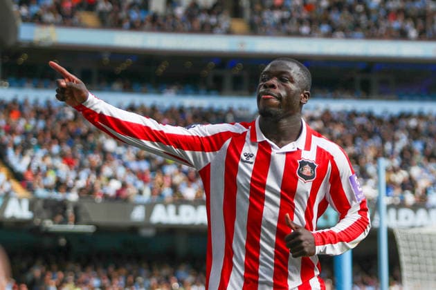 Manchester City v Sunderland, Premier League Brian Brobbey Of Sunderland scores a GOAL 1-1 and celebrates during the Manchester City v Sunderland Premier League match at the Etihad Stadium, Manchester, England on 20 September 2026 Credit: Lee Keuneke Every Second Media Editorial use only. All images are copyright Every Second Media Limited. No images may be reproduced without prior permission. All rights reserved. Premier League and Football League images are subject to licensing agreements with Football DataCo Limited. see https: www.football-dataco.com Copyright: xIMAGO EveryxSecondxMediax ESM-2181-0020 LeexKeunekex xEveryxSecondxMediax