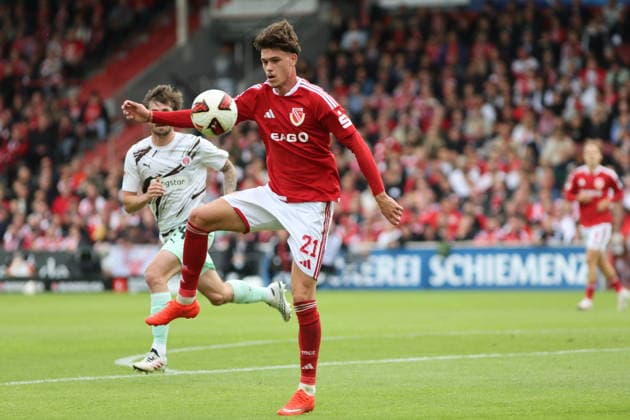 21 Luca Erlein Energie Cottbus Soccer 2. Bundesliga 2026 2027 FC Energie Cottbus FC St. Pauli
