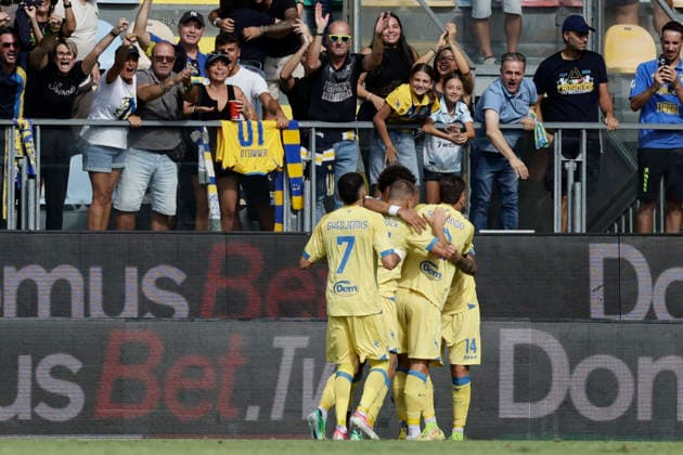 Serie a football match Frosinone Calcio vs Como Frosinone s Italian midfielder Giacomo Calo celebrates after scoring a goal of 1-0 during the Serie A football match between Frosinone Calcio vs Como at the Benito Stirpe stadium in Frosinone, Italy on September 20, 2026. _BPH0201 Copyright: xAntonioxBalascox