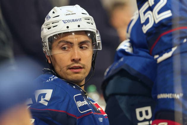 John Gilmour, Adler Mannheim, 7 GER Adler Mannheim Eisbären Berlin Ice Hockey DEL 2 Matchday Season 2026–2027 September 20, 2026 GER Adler Mannheim Eisbären Berlin Ice Hockey PENNY DEL 2 Matchday Season 2026–2027 2September 20, 2026, Mannheim Copyright: xEibner-Pressefoto JoergxHirschx EP_JHH