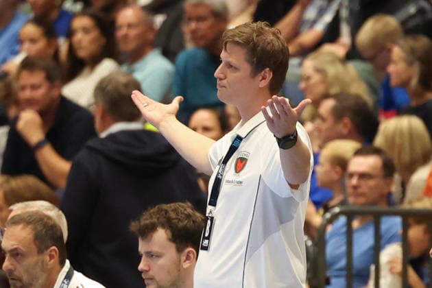 Nicole Krickau, Füchse Berlin Coach (GER), Bergischer HC vs. Füchse Berlin, Handball, Opel Handball Bundesliga, Matchday 5, 2026–2027 Season, September 20, 2026 GER, Bergischer HC vs. Füchse Berlin, Handball, Opel Handball Bundesliga, Matchday 5, 2026–2027 Season, September 20, 2026 Düsseldorf Copyright: xEibner-Pressefoto ThomasxStoeckex EP_TSR