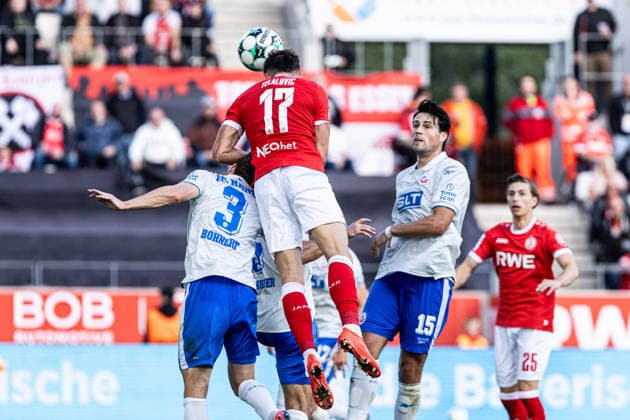 3rd Division, Matchday 7: Rot-Weiss Essen vs. Hansa Rostock, September 20, 2026; Florian Bohnert, Hansa Rostock, 3, Semir Telalovic, Rot-Weiss Essen, 17, 3rd Division, Matchday 7: Rot-Weiss Essen vs. Hansa Rostock, Stadion an der Hafenstraße, Essen, September 20, 2026. DFL regulations prohibit any use of photographs as image sequences and or quasi-video. Copyright: xBEAUTIFULxSPORTS Buriakovx