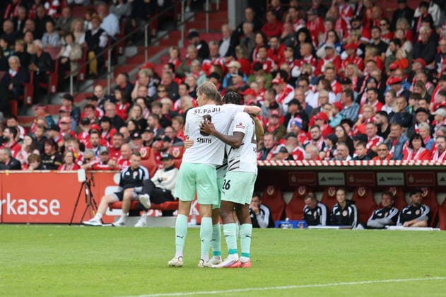 Goal Celebration at St. Pauli Soccer, 2. Bundesliga 2026–2027: FC Energie Cottbus vs. FC St. Pauli