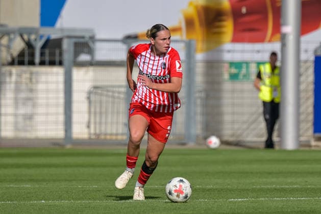 Alina Axtmann, SC Freiburg Women, 03 on the Ball GER, SC Freiburg vs. Bayer 04 Leverkusen, Women’s Soccer, Bundesliga, Matchday 5, 2026–2027 Season, September 20, 2026 DFB regulations prohibit any use of photographs as image sequences and or quasi-video GER, SC Freiburg vs. Bayer 04 Leverkusen, Women’s Soccer, Bundesliga, Matchday 5, 2026–2027 Season, September 20, 2026, Freiburg Copyright: xEibner-Pressefotox EP_THS