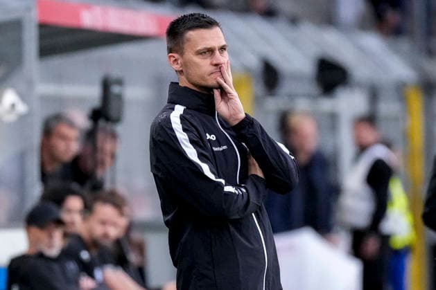 Thomas Wörle, Tom Wörle, Coach, Head Coach, Münster, single image, single photo, in action, pensive, concerned, pessimistic, September 20, 2026, Mannheim, Germany, soccer, 3rd Division, SV Waldhof Mannheim vs. SC Preußen Münster, DFB and DFL regulations prohibit any use of photographs as image sequences and or quasi-video xozx