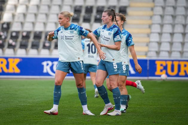 Soccer, Google Pixel Women s Bundesliga, Matchday 5, 2026–2027, SC Freiburg vs. Bayer 04 Leverkusen, September 20, 2026, Dreisamstadion, Freiburg, Cornelia Kramer (Bayer 04 Leverkusen), 7th own goal, Freiburg Dreisamstadion, Baden-Württemberg, Germany Copyright: xFINLEYxMÖRCHx