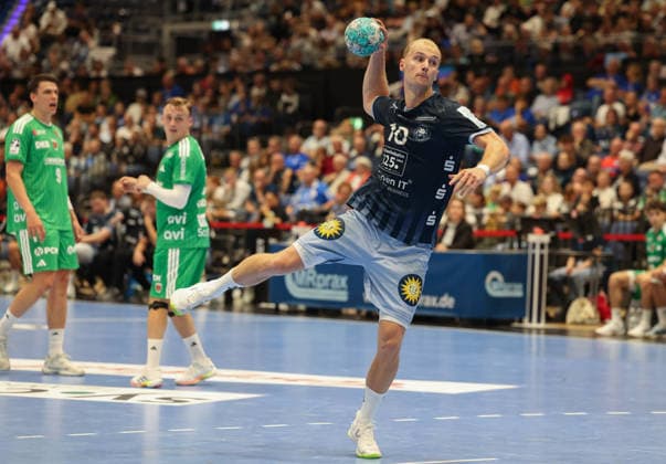 The 7-meter specialist, Fynn Hangstein, Bergischer HC 10 GER, Bergischer HC vs. Füchse Berlin, Handball, Opel Handball Bundesliga, Matchday 5, 2026–2027 season, September 20, 2026 GER, Bergischer HC vs. Fuechse Berlin, Handball, Opel Handball Bundesliga, Matchday 5, 2026–2027 season, September 20, 2026 Düsseldorf Copyright: xEibner-Pressefoto ThomasxStoeckex EP_TSR