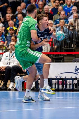 Düsseldorf, September 20, 2026, Handball, Men s, Opel Bundesliga, Matchday 5, 2026–2027 Bergische HC vs. Füchse Berlin Sören Steinhaus (Bergische HC), No. 53, in a duel with Lauro Pichiri (Füchse Berlin), No. 24