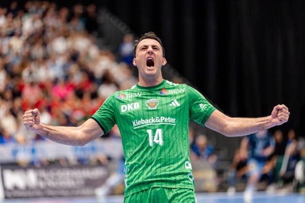 Düsseldorf, September 20, 2026, Handball, Men s, Opel Bundesliga, Matchday 5, 2026–2027 Bergische HC vs. Füchse Berlin, Aitor Arino of Füchse Berlin, No. 14, celebrates after scoring a goal