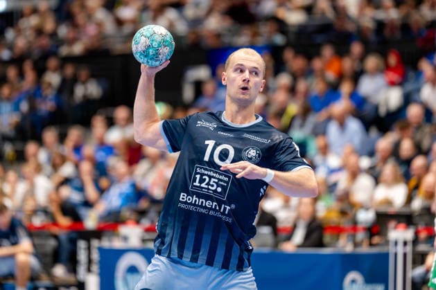 Düsseldorf, September 20, 2026, Handball, Men s, Opel Bundesliga, Matchday 5, 2026–2027 Bergische HC vs. Füchse Berlin, Fynn Hangstein (Bergische HC), 10 on a penalty throw