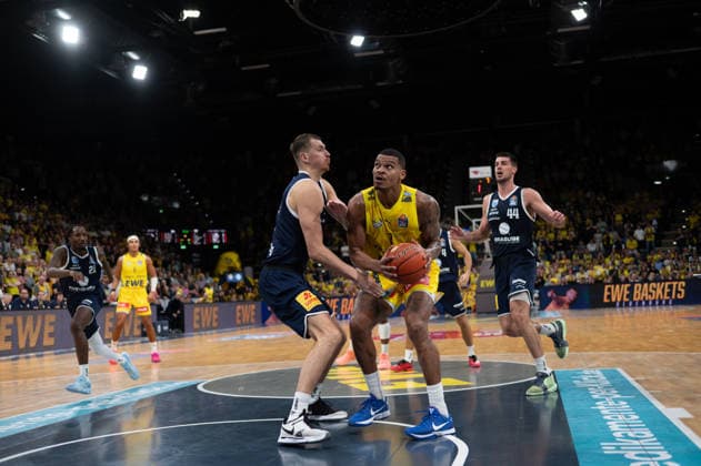 September 20, 2026, GER, Basketball, Bundesliga 1 Matchday, 2026–2027 Season, Oldenburg, EWE Arena, EWE Baskets Oldenburg vs. Syntainics MBC Demajeo WIGGINS EWE Baskets Oldenburg 2 Borisa SIMANIC Syntainics MBC 22 Oldenburg EWE Arena Lower Saxony Germany Copyright: xnordphotoxGmbHx xRojahnx