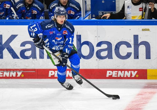 Straubing Tigers vs. Krefeld Pinguine, Ice Hockey, German Ice Hockey League, Penny DEL, Matchday 1, 2026–2027 Season, September 23, 2026, Mario Zimmermann, Straubing Tigers, Men’s Ice Hockey, German Ice Hockey League, Penny DEL, Matchday 1, 2026–2027 season on September 20, 2026, at the Eisstadion am Pulverturm, Straubing Tigers (blue) vs. Krefeld Pinguine (white)