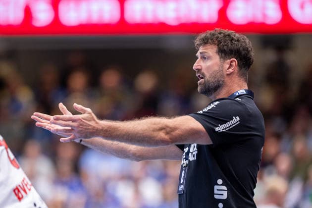 Florian Kehrmann, TBV Lemgo Lippe, coach gesturing; GER, TBV Lemgo Lippe vs. HC Erlangen, handball, 1st Bundesliga, Matchday 5, 2026–2027 season, September 20, 2026, GER, TBV Lemgo Lippe vs. HC Erlangen, Handball, 1st Bundesliga, Matchday 5, 2026–2027 season, September 20, 2026, Lemgo Copyright: xEibner-Pressefoto JanxRollingerx EP_JSK