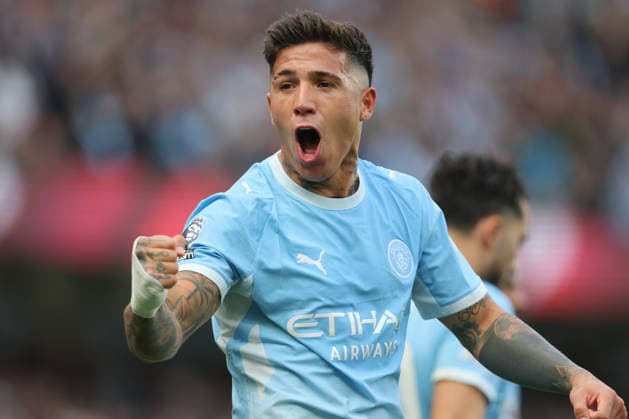 Manchester City v Sunderland - Premier League 2026 27 Enzo Fernandez of Manchester City celebrates 1st goal during the Premier League 2026 27 match between Manchester City and Sunderland at Etihad Stadium on September 19, 2026 in Manchester, England. WARNING! This Photograph May Only Be Used For Newspaper And Or Magazine Editorial Purposes. May Not Be Used For Publications Involving 1 player, 1 Club Or 1 Competition Without Written Authorisation From Football DataCo Ltd. For Any Queries, Please Contact Football DataCo Ltd on +44 (0) 207 864 9121 Manchester Etihad Stadium England United Kingdom Copyright: xAllstarxPicturexLibraryxLtdx