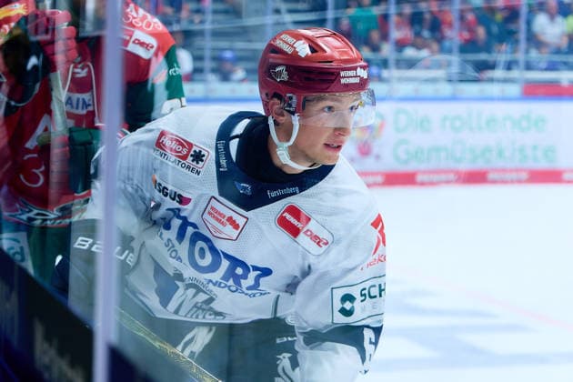 Portrait, Cutout, Boaz Bassen Schwenninger Wild Wings, 64 GER, Augsburger Panther vs. Schwenninger Wild Wings, Ice Hockey, PENNY DEL, Matchday 2, 2026–2027 Season, September 20, 2026 GER, Augsburger Panther vs. Schwenninger Wild Wings, Ice Hockey, PENNY DEL, Matchday 2, 2026–2027 Season, September 20, 2026 Germany Copyright: xEibner-Pressefoto GeraldxOelze-dexStoppanyx EP_ODS