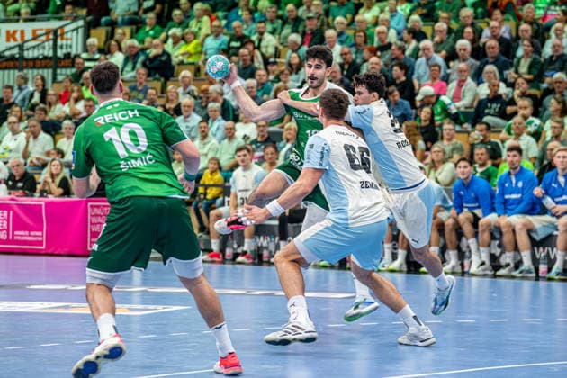 OPEL Handball Bundesliga: HSG Wetzlar vs. VfL Gummersbach, September 26, 2020—Doruk Pehlivan (HSG Wetzlar), 19; Josip Simic (HSG Wetzlar), 10; Å tepan Zeman (VfL Gummersbach), 66, Nikola Roganovic VfL Gummersbach, 23 OPEL Handball Bundesliga HSG Wetzlar vs. VfL Gummersbach, Wetzlar, September 26, 2020 Copyright: xBEAUTIFULxSPORTS Roeczeyx